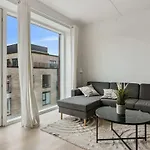 Exclusive Apartment In Copenhagen V With Balcony